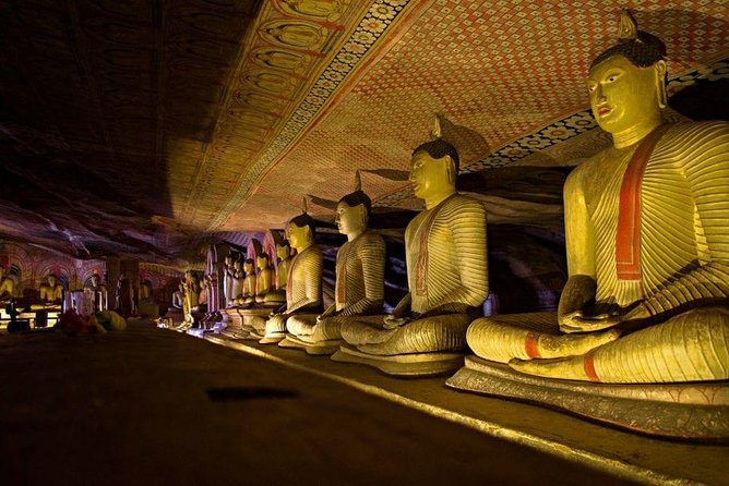 Dambulla & Sigiriya Day Tour from Colombo / Negombo with Lunch - The 6:30 am pickup from Colombo or Negombo