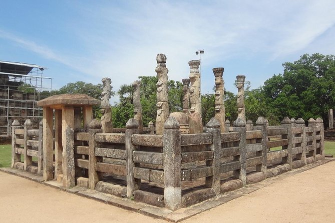 Day tour to Sigiriya,Dambulla & Polannaruwa (3 word heritage places) from Kandy - Polonnaruwa, ancient capital with room to roam