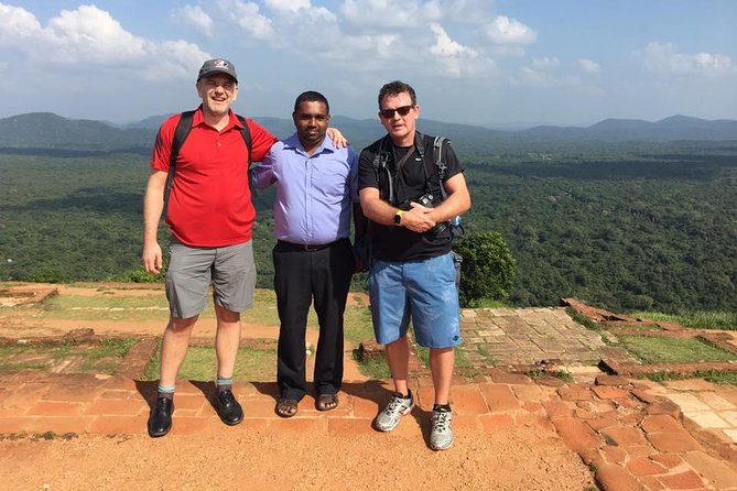 Day Trip to Sigiriya & Dambulla from Colombo - Who should book this experience?