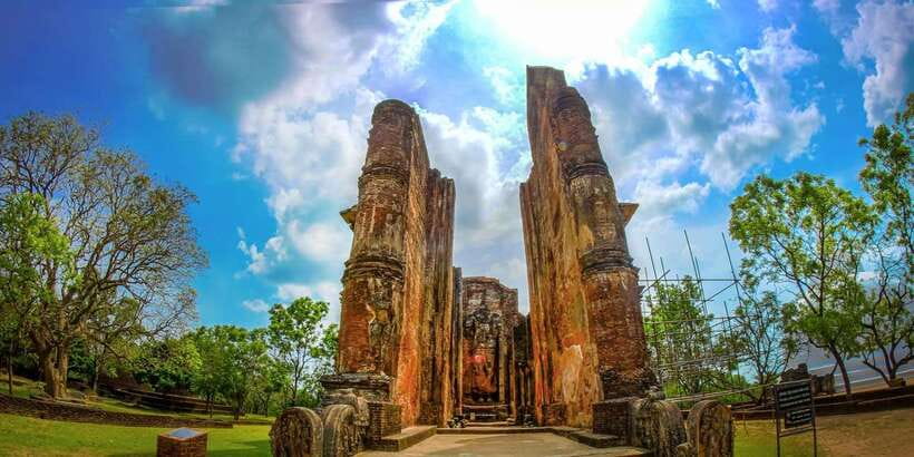 Day Trip to the Ancient Capital of Polonnaruwa From Colombo - Leaving Colombo for the North Central Province