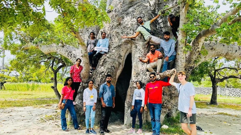 Delft and Nainativu Island Tour with Local Guide ( Jaffna ) - Nainativu’s temples and multi-faith meaning
