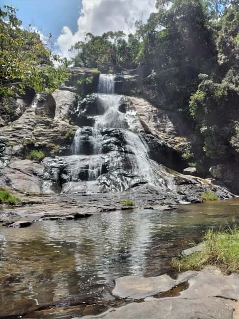 Ella: All-Inclusive Diyaluma and Ravana Waterfalls Day Tour - The guide can shape the whole experience