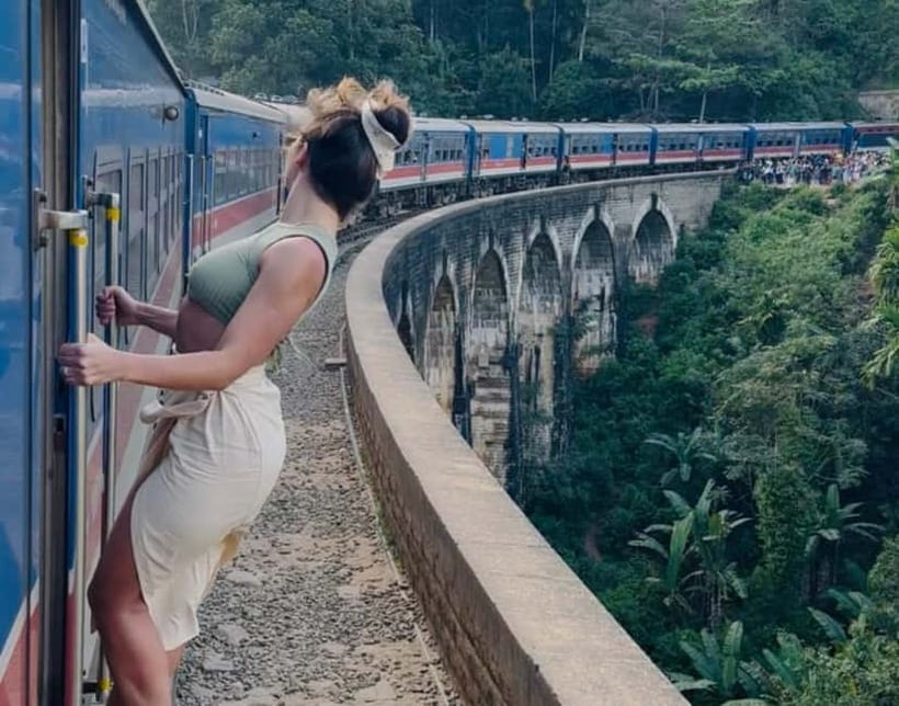 Ella Full-Day Tour from Mirissa/Ahangama/Hikkaduwa/Bentota - Lipton’s Seat and the tea-country views