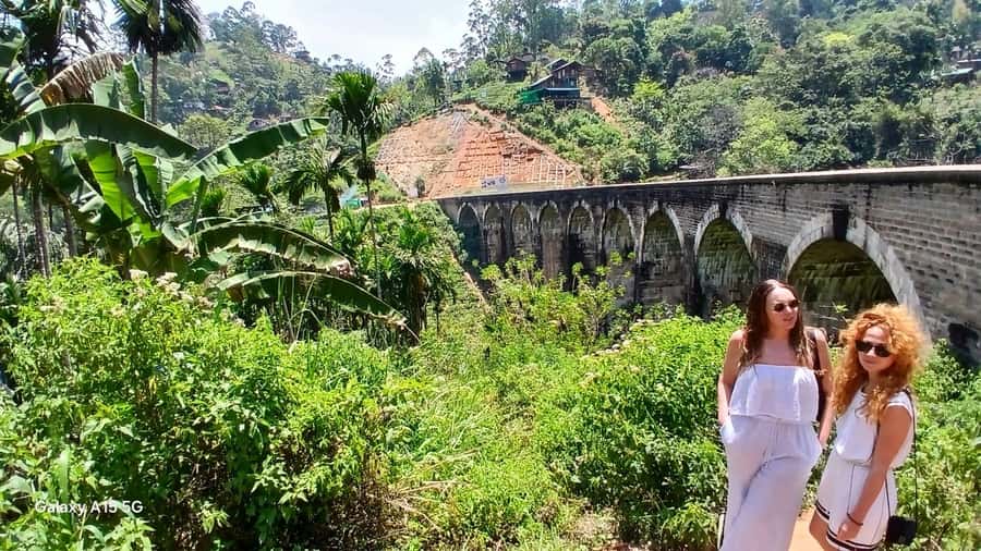 ELLA Lipton Seat Tea Test & Pluck 9Arch, Waterfalls, & Lunch - Tuk-tuk transport and the long road day