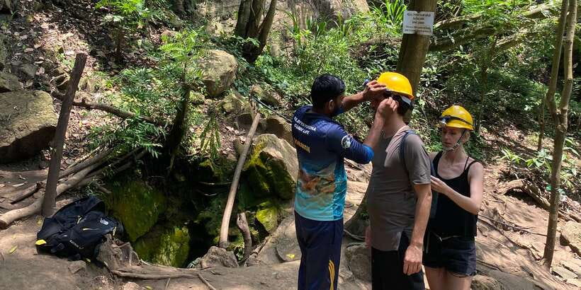 Ella: Little Adam's Peak, Nine Arches Bridge & Waterfalls - What Your Guide Adds to the Day