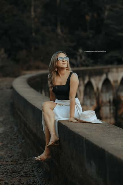 Ella: Nine Arch Bridge Photoshoot - Key points at a glance