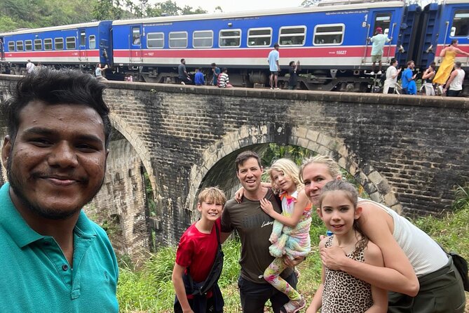 Ella Odyssey Train Reserved Seats Kandy to Ella - Scenic viewpoints and photo stops along the route