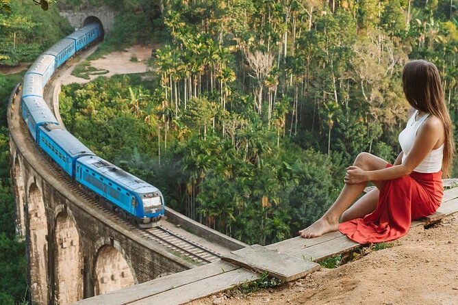 Ella Private Day Tour - Departing from Any Location in Sri Lanka - Ravana Falls, a dramatic roadside pause