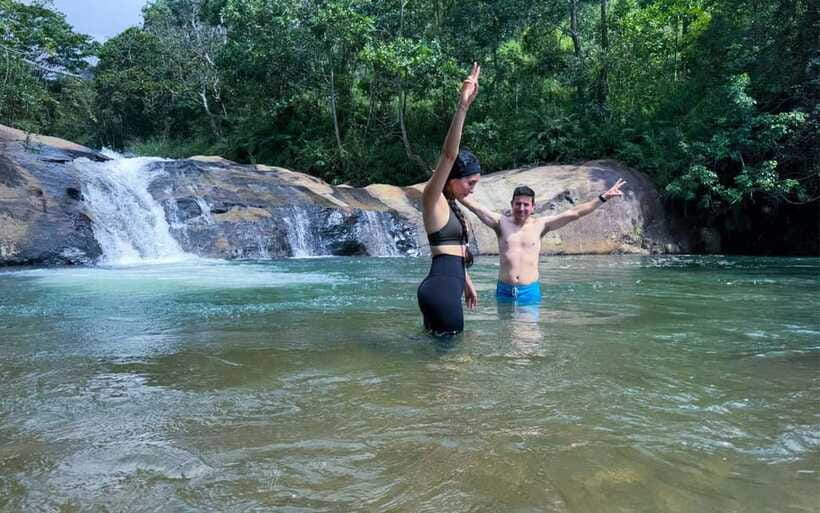 Ella: Ravana and Upper Diyaluma Falls Guided Tour - Swimming, safety, and what to pack