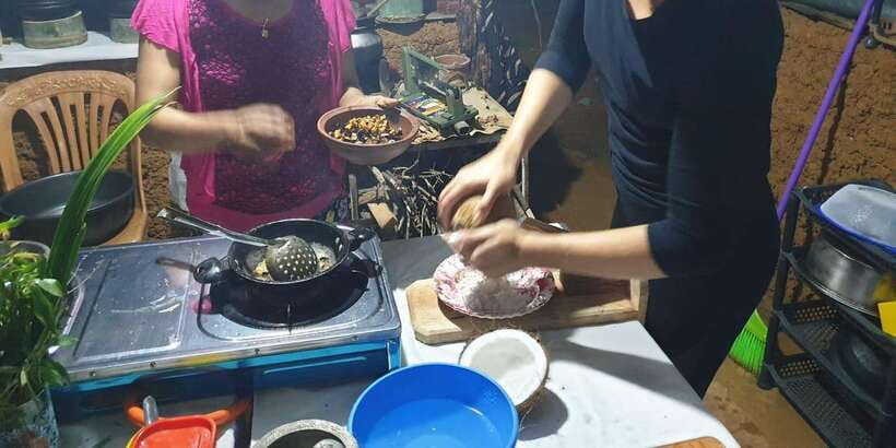 Ella: Sri Lankan Cooking Class with Neranji at Homestay - Choosing your Sri Lankan menu