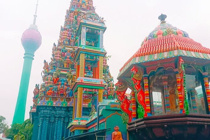 Explore Colombo City Highlights in a Private Tuk Tuk - Five things to know before booking