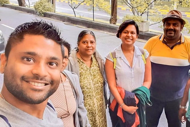 Explore Sri Lanka with Prasanna Sampath - The airport arrival at Katunayake