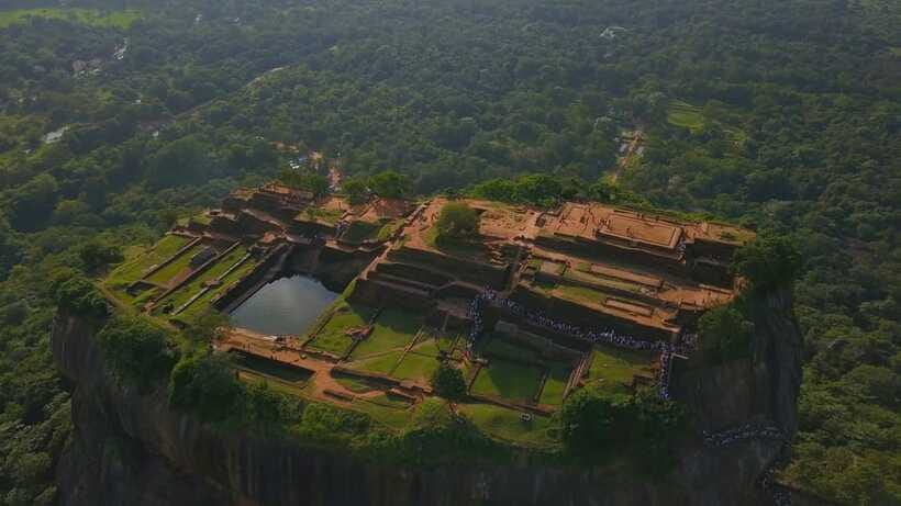 From Colombo: All Inclusive Sigiriya, Dambulla &Village Tour - Who will enjoy this tour most?