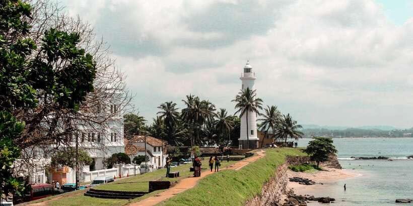 From Colombo: Day Trip to Galle City, Koggala and Unawatuna - Walking through Galle Fort for two hours