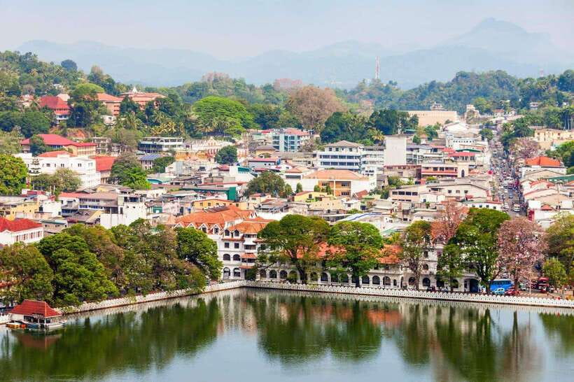 From Colombo: Kandy Temples and Pinnawala Full-Day Tour - Practical preparation for the 15-hour day