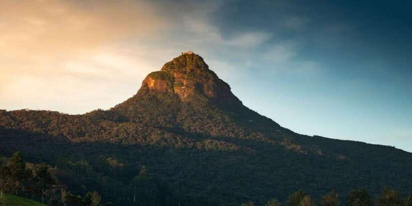 From Colombo/Negombo: Summit Thrills, Adams Peak Guided Hike - Why Adam’s Peak is worth the effort