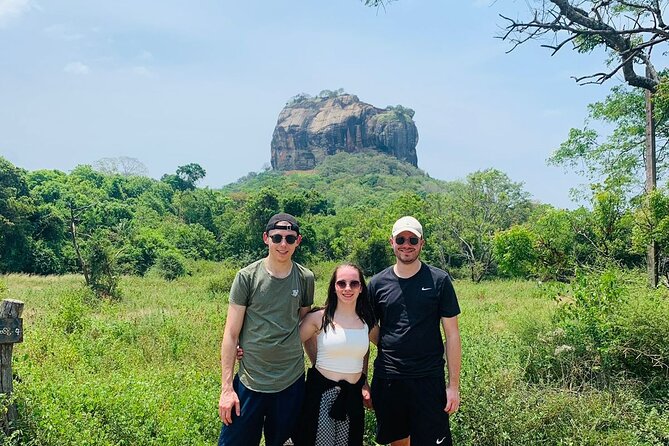 From Colombo: Sigiriya and Dambulla Day Trip and Safari - Lunch, Waiting Time, and the Cost of Convenience