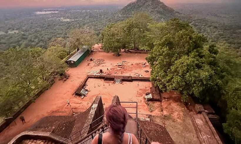 From Colombo: Sigiriya Rock Sunrise Climb with Dambulla … - Breakfast after the rock climb