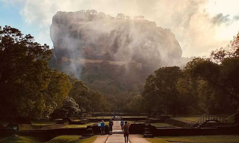 From Colombo: Sigiriya Rock Sunrise Climb with Dambulla … - Who should book this experience?