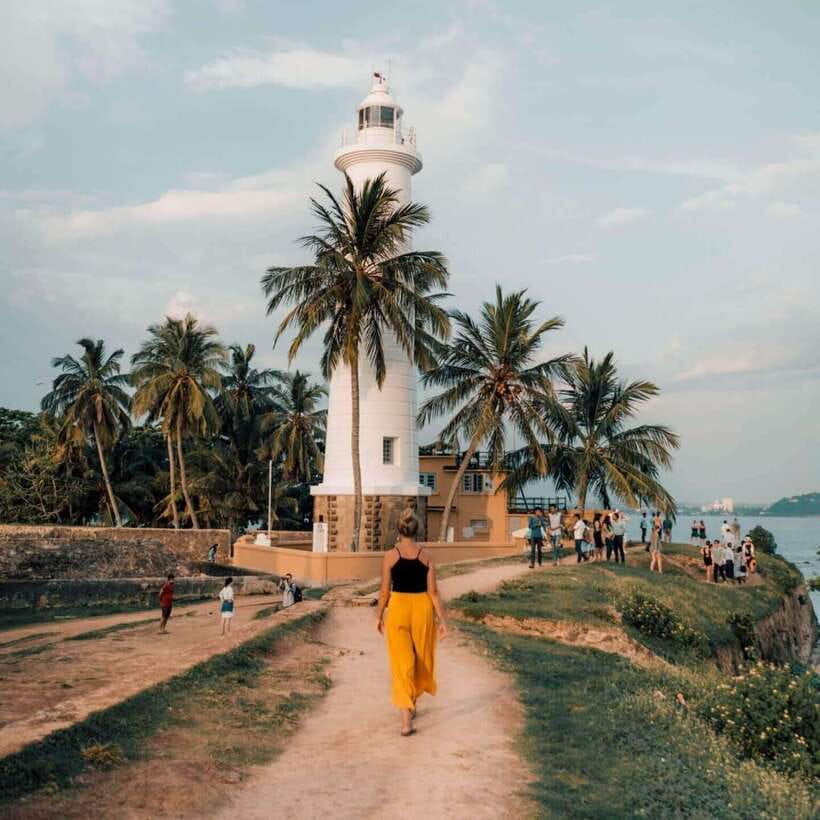From Colombo to Galle Fort and Jungle Beach Day Trip - Kalutara Bodhiya begins the cultural side