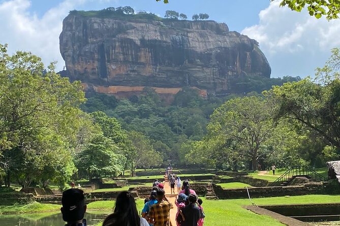 From Colombo to Sigiriya Fortress, Dambulla & Minneriya Safari - Minneriya’s four-hour 4x4 safari