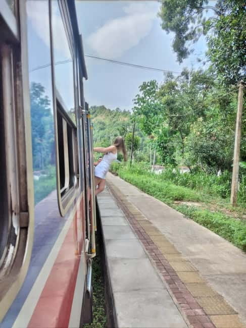 From Ella: Ella Unfogettable Day tour & Train Ride Tour - Little Adam’s Peak and the best wide views