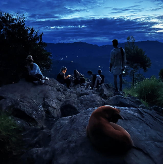 From Ella : Sun rise Hike to Ella Rock - The 20-minute tuk tuk ride from Ella