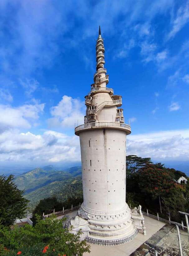 From Kandy: Ambuluwawa Full-Day Tour with Local Guide - Who should book this Kandy day tour?