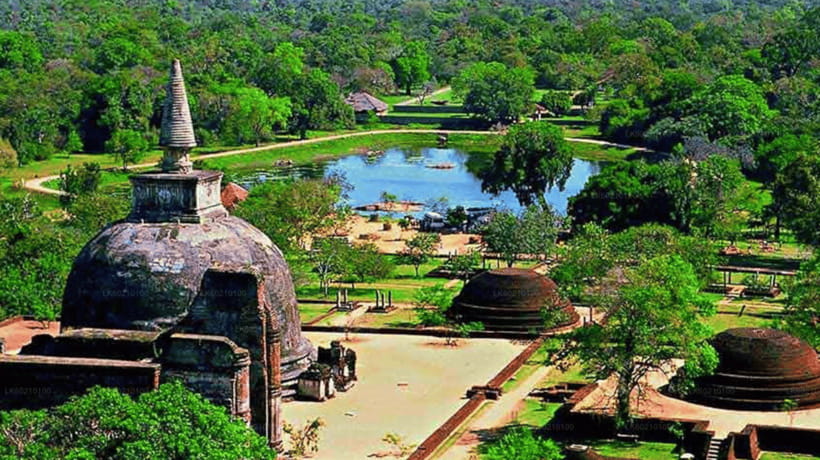 From Kandy: Anuradhapura Day Trip with Lunch - Key points to know before booking
