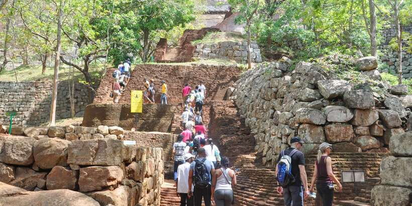 From Kandy: Sigiriya and Dambulla Private Day Tour - The early road from Kandy to Sigiriya