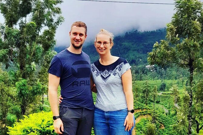 From Kandy to Nuwara Eliya Day Tour - Tea country and the local plantation visit
