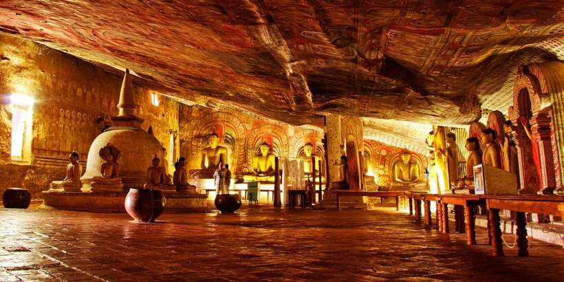From Negombo: Sigiriya and Dambulla Day Trip and Safari - Climbing Sigiriya’s 1,250 steps
