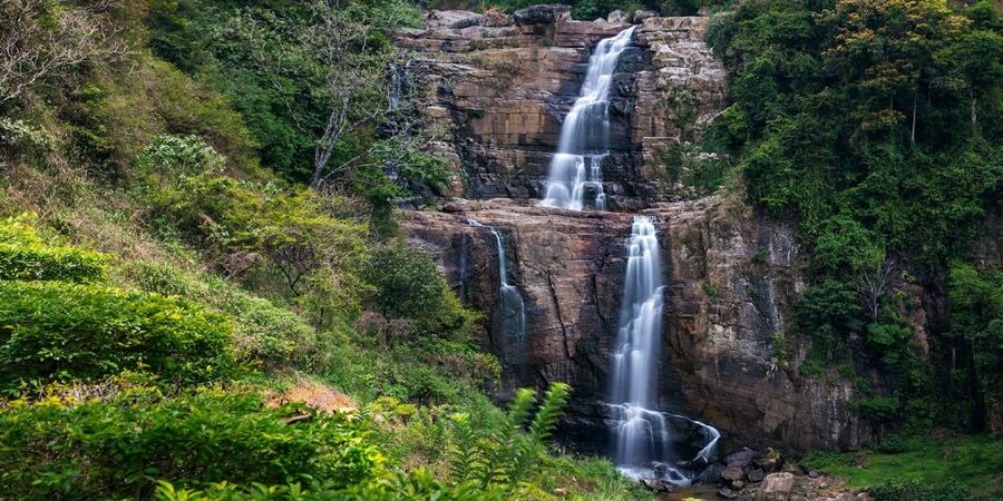 From Nuwara Eliya To Kandy Drop Tour - The Big Buddha gives you your first Kandy view