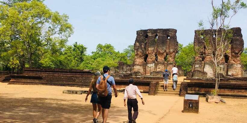 From Sigiriya: Polonnaruwa Ancient City & Minneriya Safari - Why this two-part day works from Sigiriya