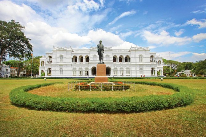 Full-Day Colombo City Tour (Private Car) - Why a private car makes sense in Colombo