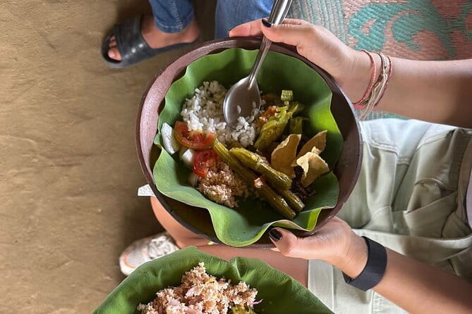 Full Day Trip to Sigiriya and Dambulla from Kandy - Dambulla’s five caves and painted Buddhas