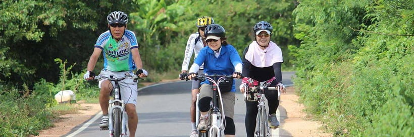 Galle: All Inclusive City & Fort Guided Cycling tour - Entering the UNESCO-listed Galle Dutch Fort