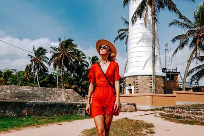 Galle City Sightseeing Tour by Tuk Tuk - Browse spices, herbs, and traditional jewelry