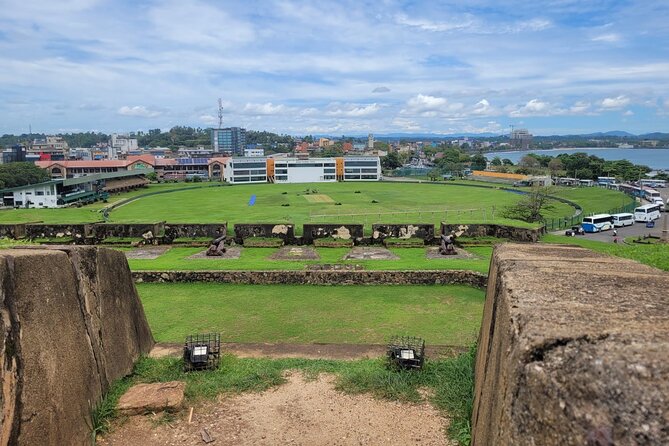 Galle Day Tour with River Safari, Tea Plantation & Sea Turtle - Galle Dutch Fort in a focused 90 minutes
