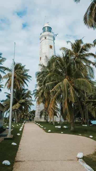 Galle Fort, Bentota, Hikkaduwa Beach: Day Tour from Colombo - Hikkaduwa Beach brings the sea into focus