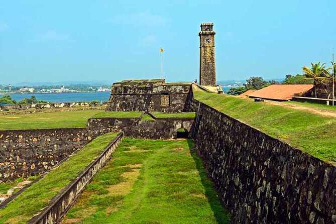 Galle Fort Tour - Hikkaduwa’s tsunami memorial and the 30-meter Buddha