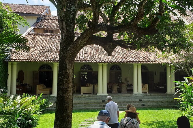 Galle Fort Walk with Glamorous Stories - Why Galle Fort is best understood on foot
