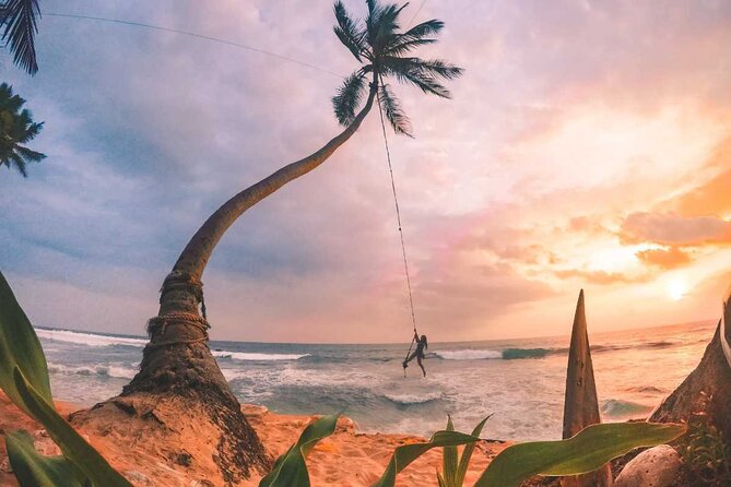 Galle Instagram Tour: Most Famous Spots (Private & All-Inclusive) - Dalawella Beach and the famous swing