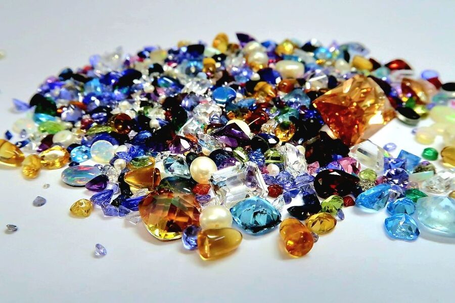 Galle: Traditional Gems & Jewellery Workshop with Transfers - Soldering, setting, smoothing, and polishing