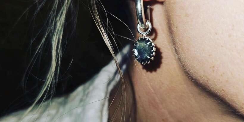 Galle: Traditional Gems & Jewellery Workshop with Transfers - Lunch, dinner, tea, and the family welcome