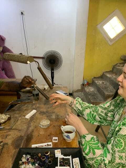 Galle : Traditional Jewellery making workshop - The people behind the craft
