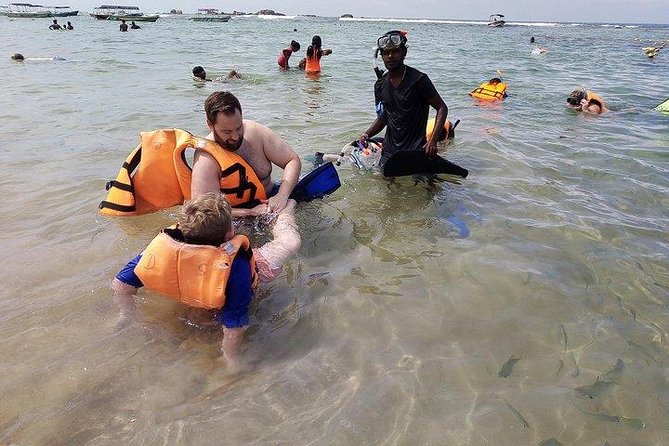Glass Bottom Boat Tour and Snorkeling Hikkaduwa - The second hour without a guide
