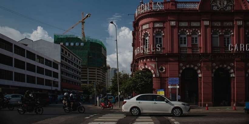 Guided Colombo Half-Day City Tour - Gangaramaya Temple is the tour’s main cultural stop