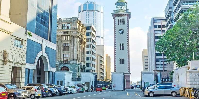 Guided Colombo Half-Day City Tour - A Hindu temple adds another side of Colombo
