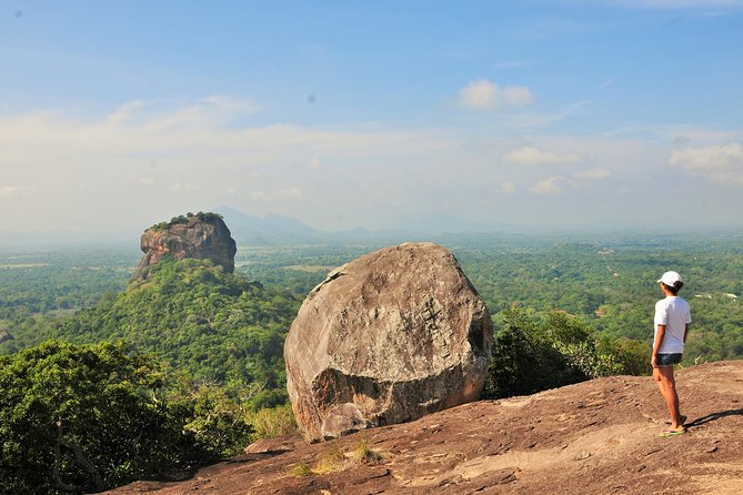 Guided Hike & Picnic with an Amazing View on Pidurangala Rock - Key points at a glance